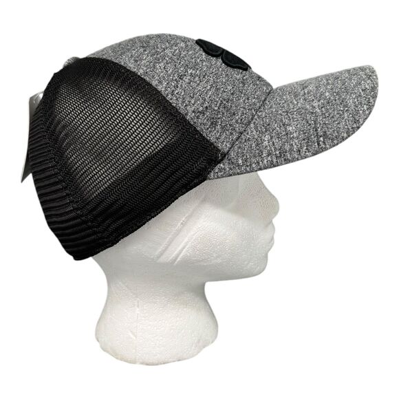 Black Clover Live Lucky Black Gray Memory Fit Baseball Hat Men's Sz L /XL - Picture 5 of 5